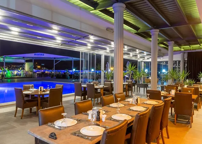 Marina 酒店