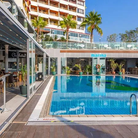 Marina Hotel 4*