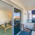 Marina 4*